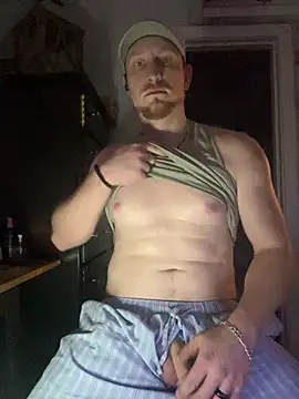 bigred0808 online show from 03-01-26, 05:29