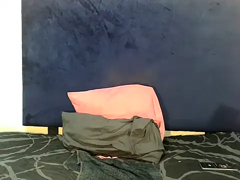 ReginaStar16 online show from 09-21-25, 07:19