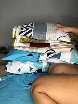 aisha-sajady online show from 04-22-26, 08:26