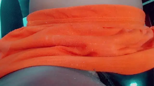 Oriana braom online show from 11-28-25, 11:21