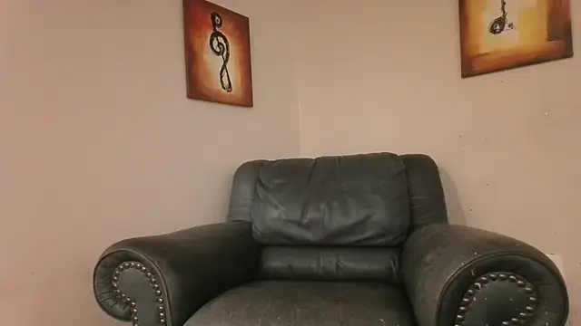 Snapshot of AddieAssets chatting on 12-16-24, 08:09 AddieAssets online show from 12-16-24, 08:09