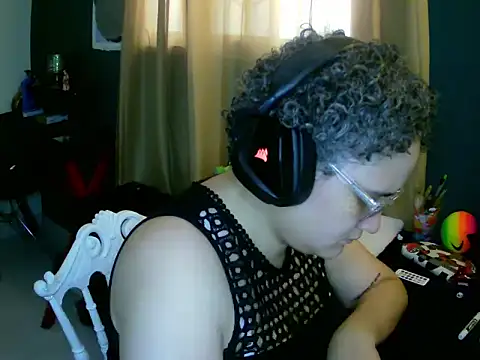 lolalicious 7583 online show from 02-04-26, 04:46