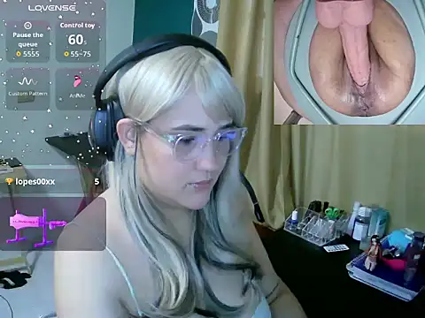 lolalicious 7583 online show from 03-01-26, 06:41