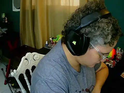 lolalicious 7583 online show from 02-07-26, 08:17