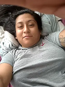 EmpaticBolillo online show from 10-16-25, 03:09