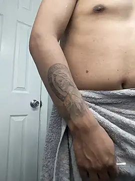 Snapshot of Boss199971 chatting on 11-17-25, 09:35 Boss199971 online show from 11-17-25, 09:35