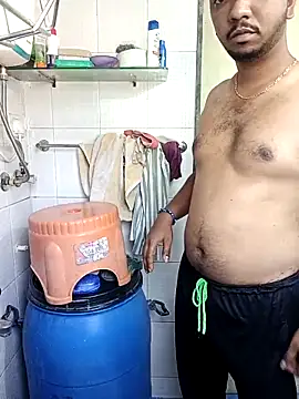 Mmm992170 online show from 04-15-26, 06:41