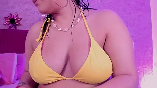 LorenaStevens online show from 12-20-25, 01:58