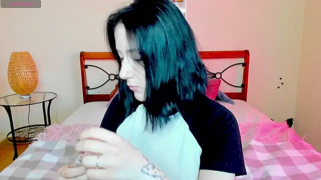 adell berry online show from 09-19-25, 02:15