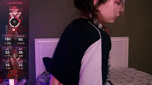 Kimiko   online show from 12-15-25, 03:07