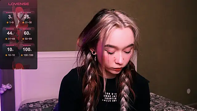 Kimiko   online show from 11-06-25, 06:56