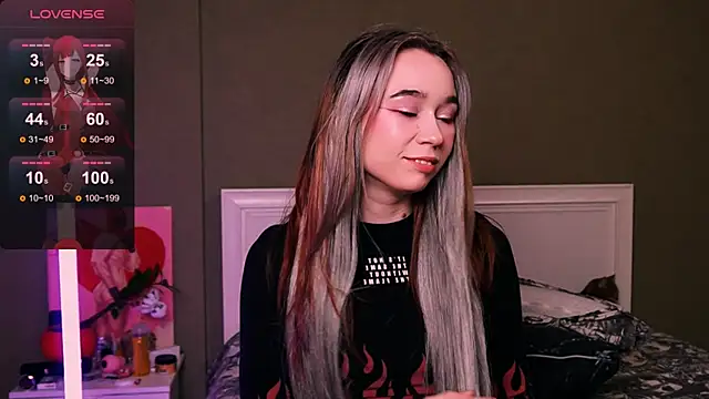 Kimiko   online show from 12-21-25, 03:25