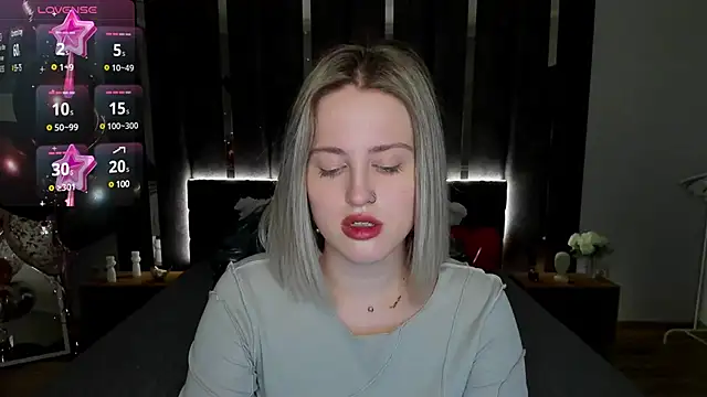  Sarah Soul  online show from 02-25-25, 01:20