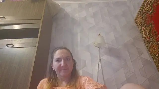 EstrellaWalters online show from 05-16-26, 08:57