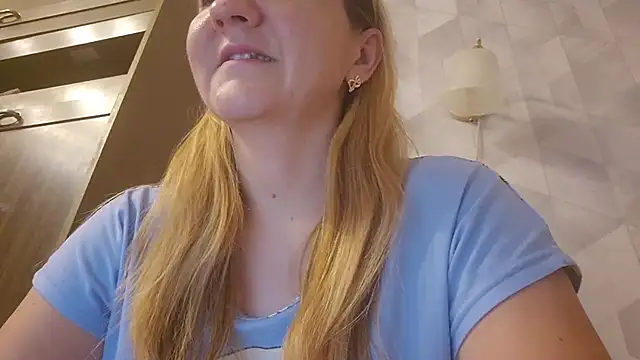 EstrellaWalters online show from 11-12-25, 04:38