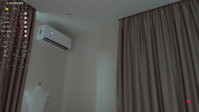 Snapshot of pretty_girlnextdoor chatting on 09-13-25, 10:04 pretty girlnextdoor online show from 09-13-25, 10:04