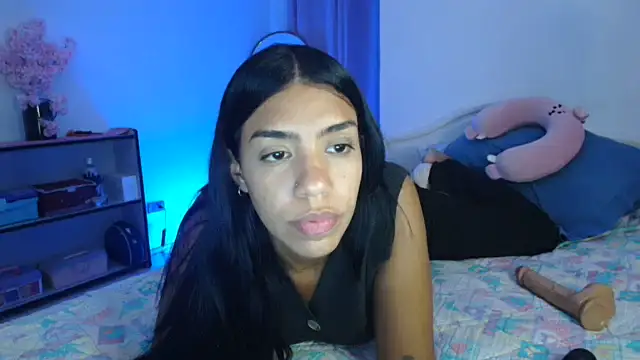 -Naomyy- online show from 09-24-25, 12:18
