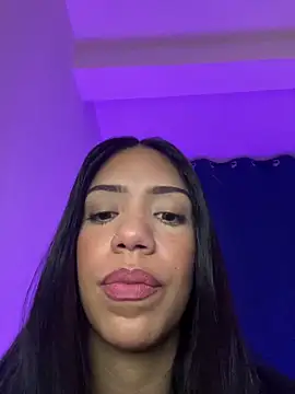 -Naomyy- online show from 10-29-25, 12:09