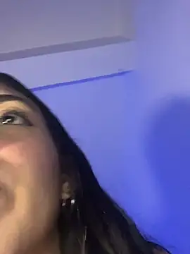 -Naomyy- online show from 01-10-26, 11:55