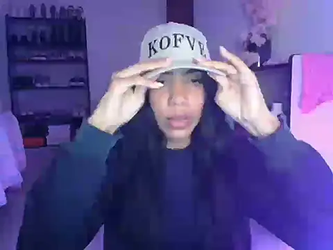 -Naomyy- online show from 10-03-25, 10:55