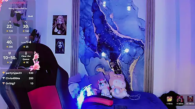 Elissa taylor  online show from 12-18-25, 07:18