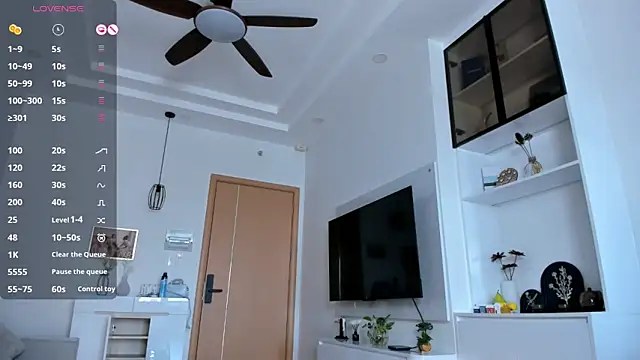 Xiao Mei  online show from 04-19-26, 03:29