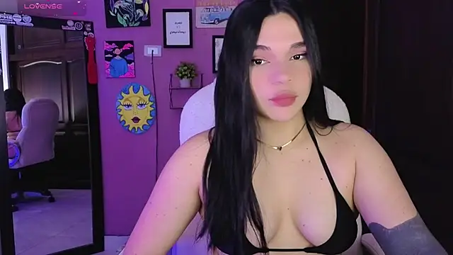 Snapshot of Veronica_111 chatting on 10-10-25, 12:55 Veronica 111 online show from 10-10-25, 12:55