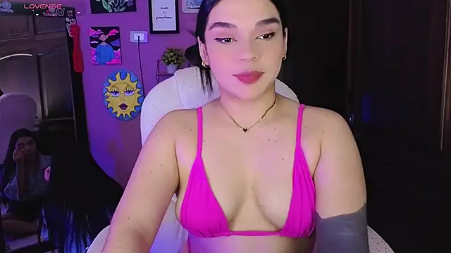 Snapshot of Veronica_111 chatting on 10-03-25, 05:20 Veronica 111 online show from 10-03-25, 05:20