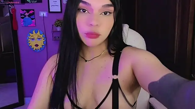 Snapshot of Veronica_111 chatting on 10-02-25, 07:23 Veronica 111 online show from 10-02-25, 07:23