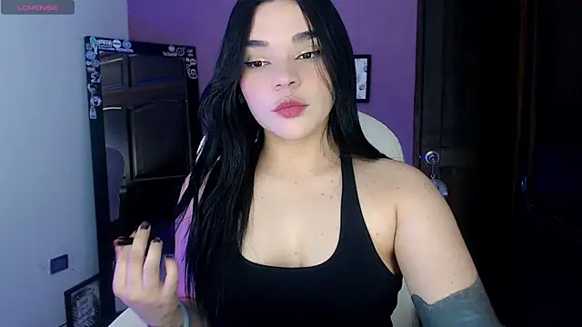Snapshot of Veronica_111 chatting on 03-14-25, 05:27 Veronica 111 online show from 03-14-25, 05:27