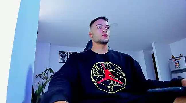 alexander collin02 online show from 02-12-25, 12:55