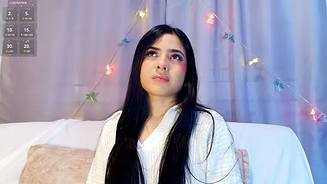 adara johnson   online show from 12-05-25, 12:04