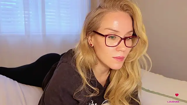 Myassistant online show from 11-03-25, 04:43