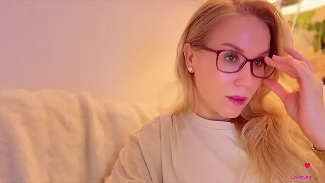 Myassistant online show from 11-04-25, 04:33