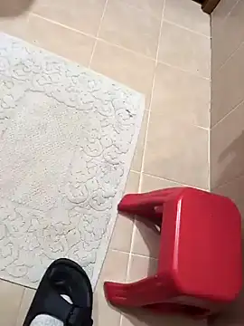 Snapshot of Riccardo9797 chatting on 10-19-25, 03:59 Riccardo9797 online show from 10-19-25, 03:59