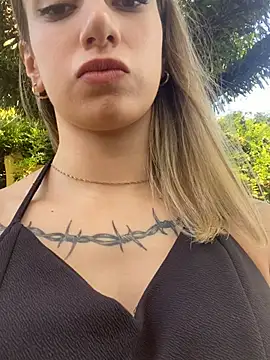 loira messi online show from 03-16-25, 07:06