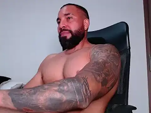 roman muscle online show from 03-18-25, 05:12