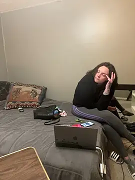 Snapshot of BigJohnson06 chatting on 12-29-24, 08:44 BigJohnson06 online show from 12-29-24, 08:44