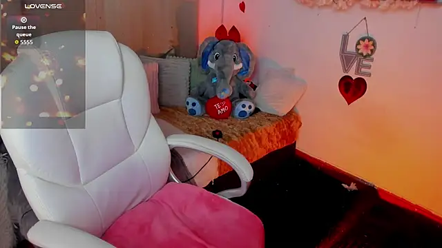 allison-sweet1 online show from 06-10-26, 06:03