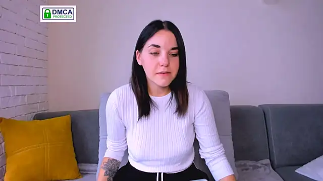Snapshot of Kate_Ree chatting on 09-19-25, 05:00 Kate Ree online show from 09-19-25, 05:00