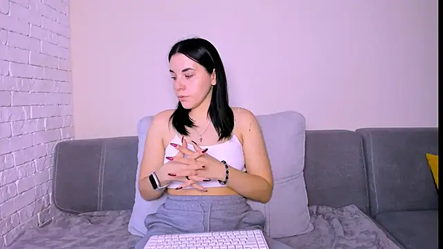 Kate Ree online show from 11-12-25, 05:55