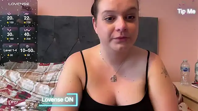 NaughtyWifeUK online show from 12-04-24, 02:31