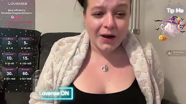 NaughtyWifeUK online show from 02-24-25, 11:52