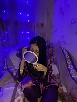 Starry Siren online show from 01-27-25, 05:15