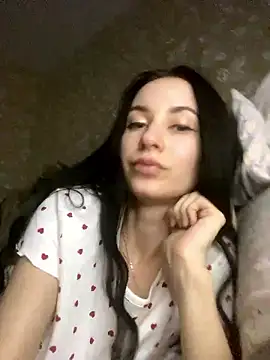 Starry Siren online show from 01-07-26, 06:02