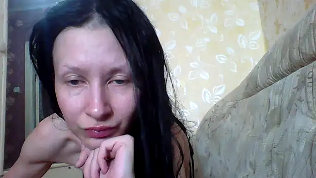 Snapshot of Starry_Siren chatting on 06-21-26, 11:05 Starry Siren online show from 06-21-26, 11:05