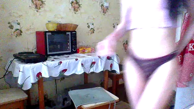 Snapshot of Starry_Siren chatting on 06-11-26, 01:30 Starry Siren online show from 06-11-26, 01:30