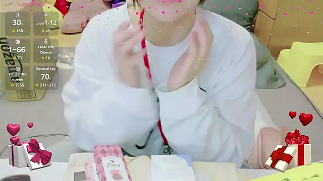 Snapshot of _usya_2525 chatting on 02-06-26, 03:52 usya 2525 online show from 02-06-26, 03:52