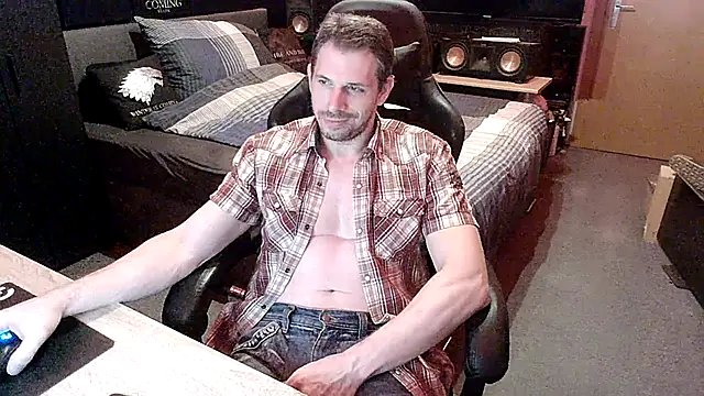 Snapshot of dreamwallker21 chatting on 07-16-26, 07:00 dreamwallker21 online show from 07-16-26, 07:00