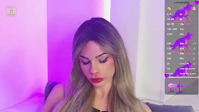 GiselleParton online show from 01-11-25, 07:49